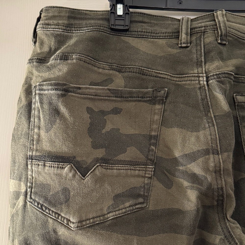 Buffalo David Bitton Camouflage Jeans - Picture 3 of 7